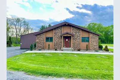 20 Henderson Ln, Shenango Township, PA 16105 - Photo 1