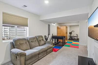 1105 Deerfield Drive, Pittsburgh, PA 15143 - Photo 24