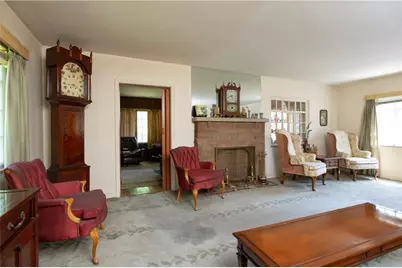 136 Colson Dr, Pittsburgh, PA 15236 - Photo 10