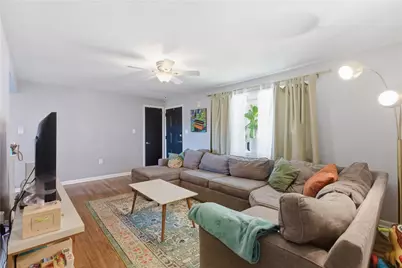 1315 Earlham St, Pittsburgh, PA 15205 - Photo 12