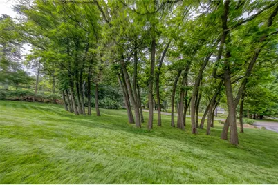 2261 Gray Ridge, Hampton, PA 15101 - Photo 8