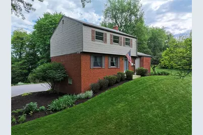 2261 Gray Ridge, Hampton, PA 15101 - Photo 2