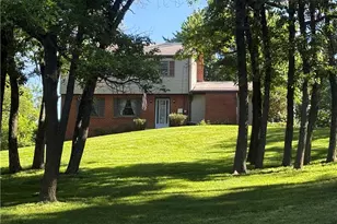 2261 Gray Ridge, Hampton, PA 15101 - Photo 1