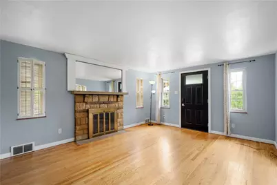 105 Pickwick, Bethel Park, PA 15102 - Photo 4