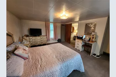 130 Kirkpatrick Ave, Leechburg Boro, PA 15656 - Photo 6