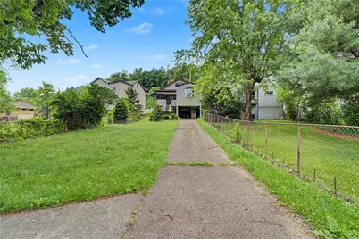 [Address not provided], McKees Rocks, PA 15136 - Photo 34