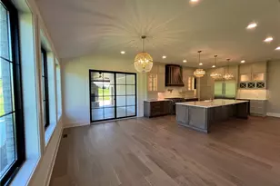 113 Victor St, Peters Township, PA 15367 - Photo 6