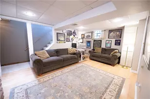 10246 Twin Hill Rd, Pittsburgh, PA 15090 - Photo 32