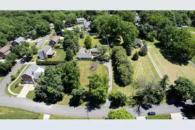 10246 Twin Hill Rd., Pittsburgh, PA 15090 - Photo 2