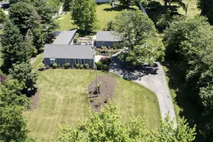 10246 Twin Hill Rd, Pittsburgh, PA 15090 - Photo 1