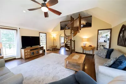 10246 Twin Hill Rd., Pittsburgh, PA 15090 - Photo 10