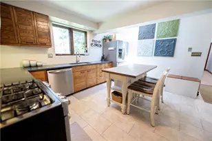 10246 Twin Hill Rd, Pittsburgh, PA 15090 - Photo 22