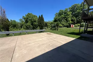 106 June Dr, Port Vue, PA 15133 - Photo 12