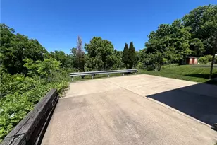106 June Dr, Port Vue, PA 15133 - Photo 6