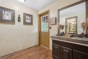 703 Willowcrest Dr, Pine Township, PA 15044 - Photo 38