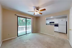 610 Maplewood Ct, Ross Twp, PA 15237 - Photo 6