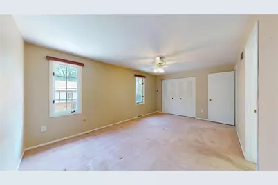 610 Maplewood Ct, Ross Twp, PA 15237 - Photo 18