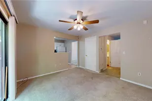 610 Maplewood Ct, Ross Twp, PA 15237 - Photo 8