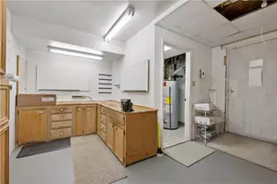 6660 Landview Rd, Pittsburgh, PA 15217 - Photo 30