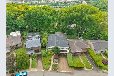 6660 Landview Rd, Pittsburgh, PA 15217 - Photo 2