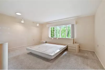 6660 Landview Rd, Pittsburgh, PA 15217 - Photo 16