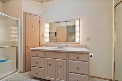 6660 Landview Rd, Pittsburgh, PA 15217 - Photo 18