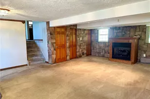 905 Roosevelt Ave, Aliquippa, PA 15001 - Photo 16