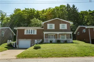 905 Roosevelt Ave, Aliquippa, PA 15001 - Photo 1