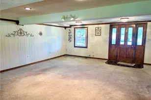 905 Roosevelt Ave, Aliquippa, PA 15001 - Photo 18