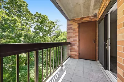 1500 Cochran Road #900, Scott Township, PA 15243 - Photo 28