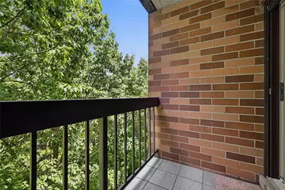 1500 Cochran Road #900, Scott Township, PA 15243 - Photo 14
