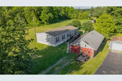 108 E 1st St, Crucible, PA 15325 - Photo 2