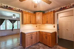 1016 Lakeview Dr, Big Beaver, PA 15010 - Photo 12