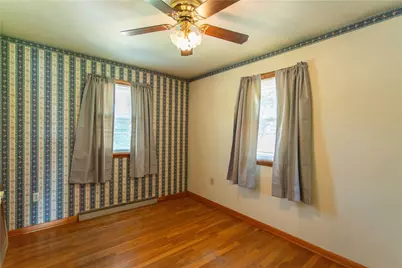 1016 Lakeview Drive, Big Beaver, PA 15010 - Photo 18