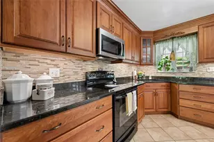 158 Harry Long Rd, Hempfield Township, PA 15601 - Photo 6