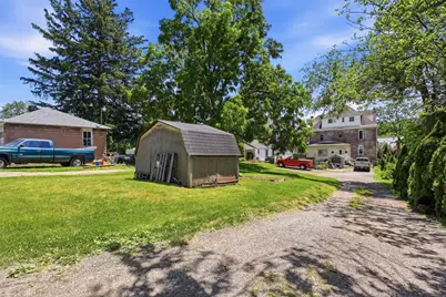 224 W College St, Canonsburg, PA 15317 - Photo 36