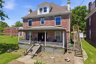224 W College St, Canonsburg, PA 15317 - Photo 2