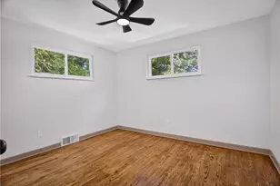 4737 Jewel Dr, Pittsburgh, PA 15236 - Photo 16