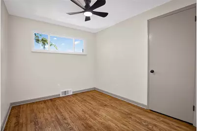 4737 Jewel Dr, Pittsburgh, PA 15236 - Photo 18