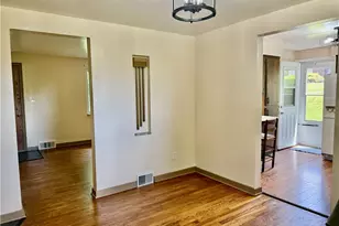 4737 Jewel Dr, Pittsburgh, PA 15236 - Photo 6