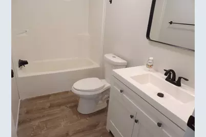 1040 Marshall St, Conneaut Lake, PA 16316 - Photo 6