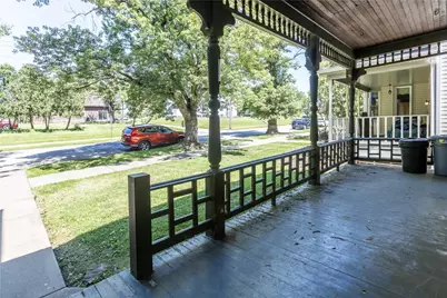 82 S Wade Ave, East Washington Boro, PA 15301 - Photo 2