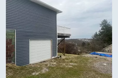 26 Coraopolis Rd, Kennedy Township, PA 15108 - Photo 2
