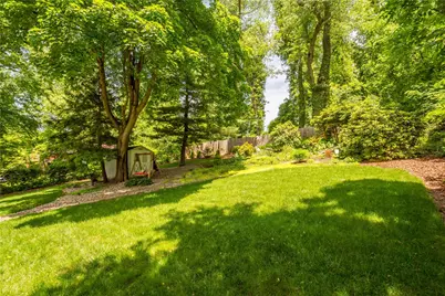 319 Sunset Drive, Bethel Park, PA 15102 - Photo 4