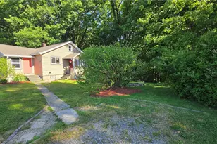 63 Fredonia Rd, Hempfield Township, PA 16125 - Photo 14
