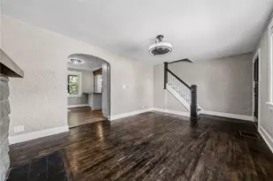 98 Hill Ave, Carnegie, PA 15106 - Photo 10