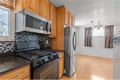 303 Kingston Drive, Wilkins Township, PA 15235 - Photo 8