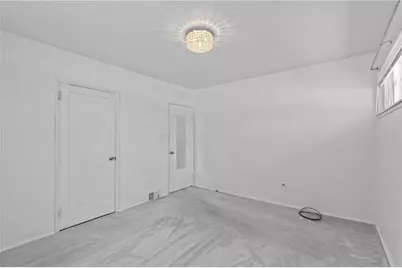 303 Kingston Drive, Wilkins Township, PA 15235 - Photo 10