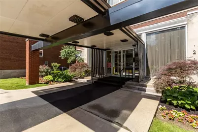 128 N Craig #416, Pittsburgh, PA 15213 - Photo 2