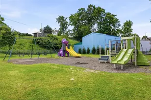 121 Riverview Blvd, Whitaker, PA 15120 - Photo 34